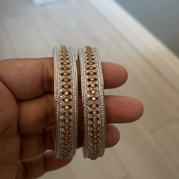 Sliver and Gold Bracelet - Picture 2 of 2